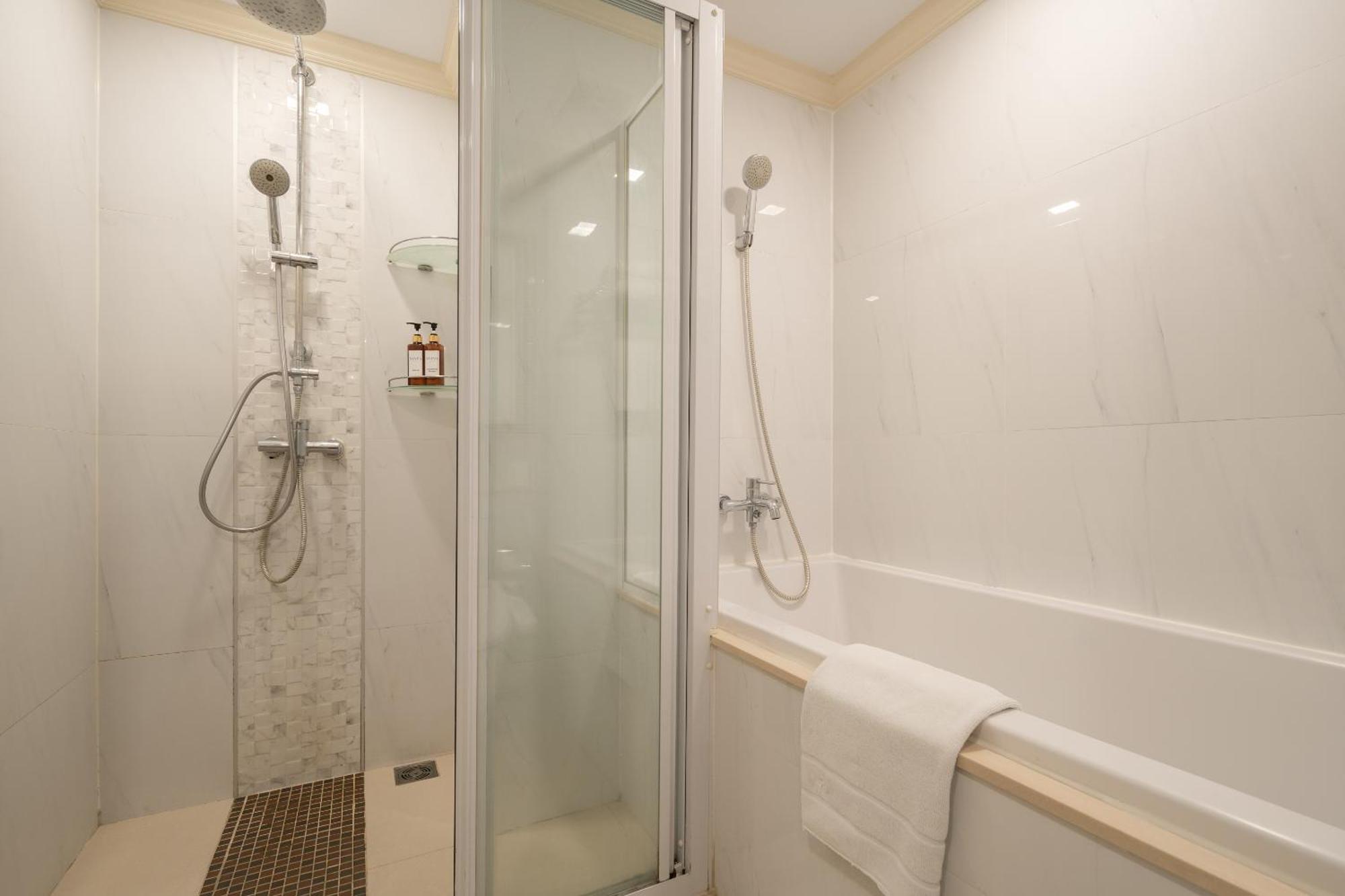 Syama Hana Executive Apartments Thonglor Bangkok Esterno foto